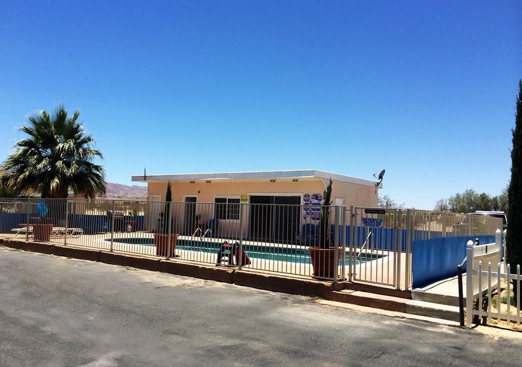 Sunnyvale Garden Suites - Joshua Tree National Park Twentynine Palms Exterior foto