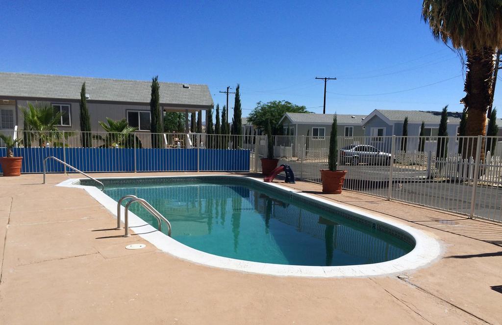 Sunnyvale Garden Suites - Joshua Tree National Park Twentynine Palms Exterior foto
